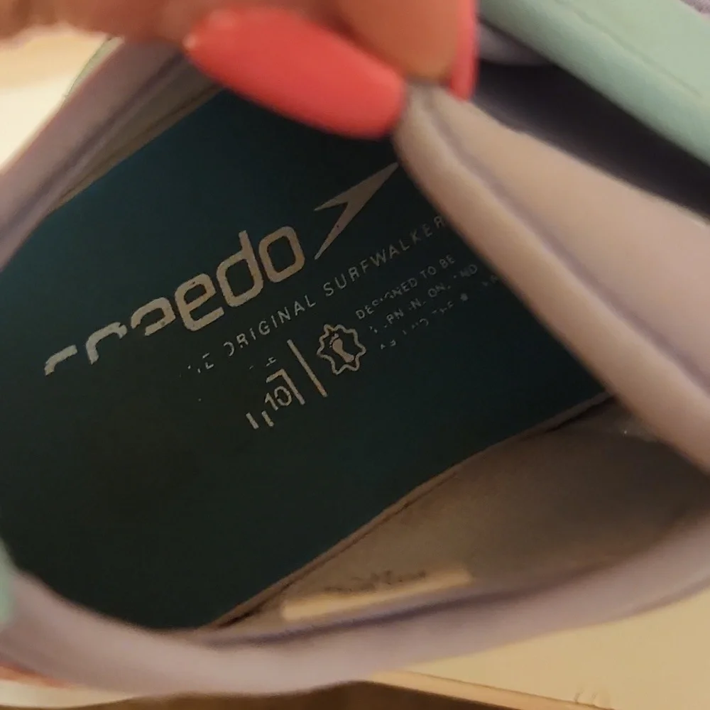 Speedo Water Shoe- Size 9/10 Toddler